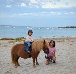 balade_en_main_enfant_cheval_equiswing